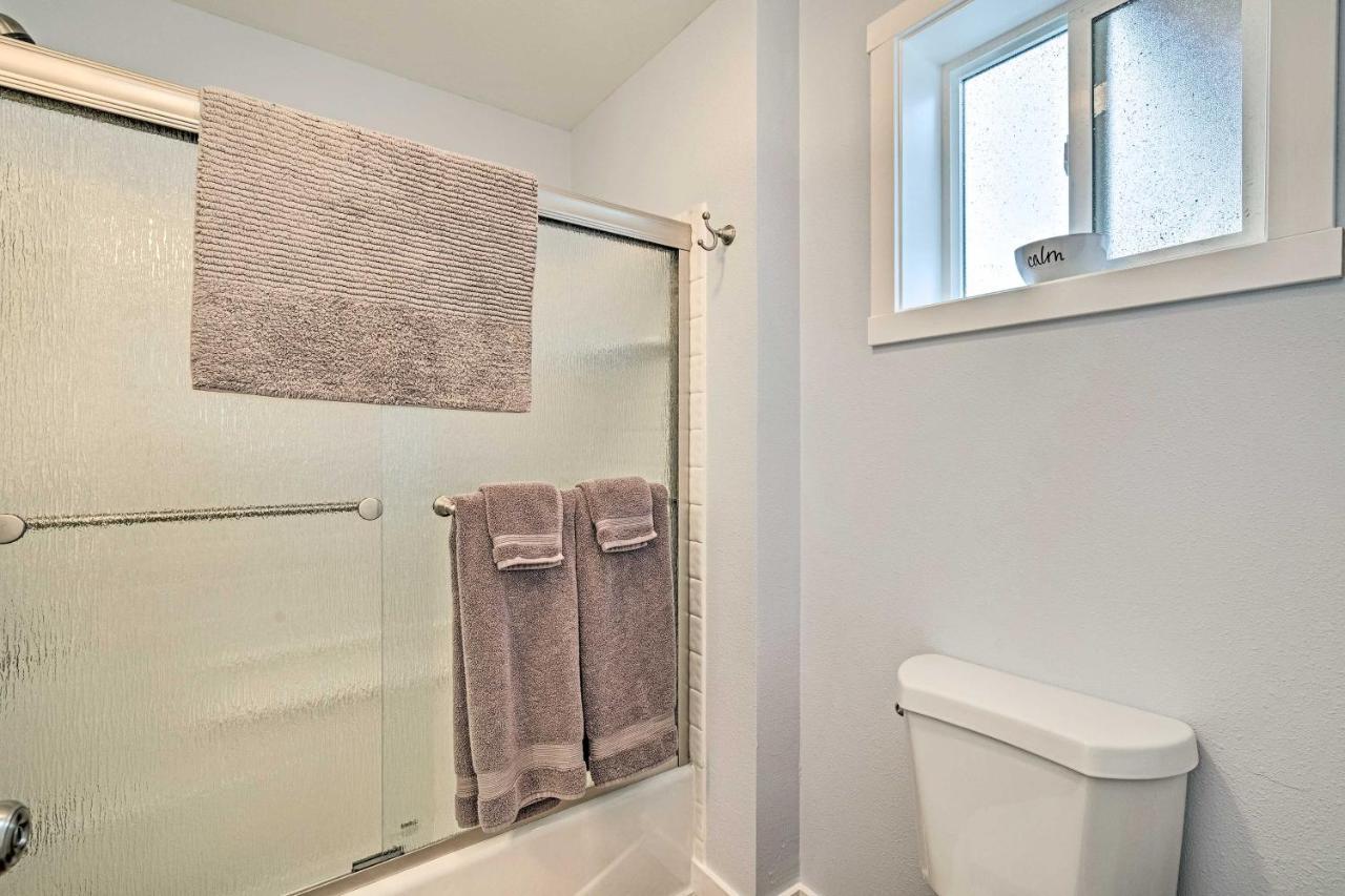 Duplex With Shared Yard - Near Long Beach! Exterior foto